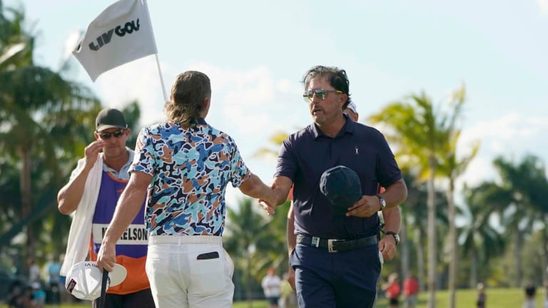 Phil Mickelson's Crazy and Controversial Season Ends With Loss to Cam Smith in LIV Golf Team Finale